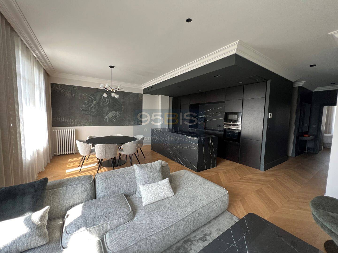 Appartement 3 pièces 91 m² · à Lyon 6ème Arrondissement · 91 m² · 3 715 €