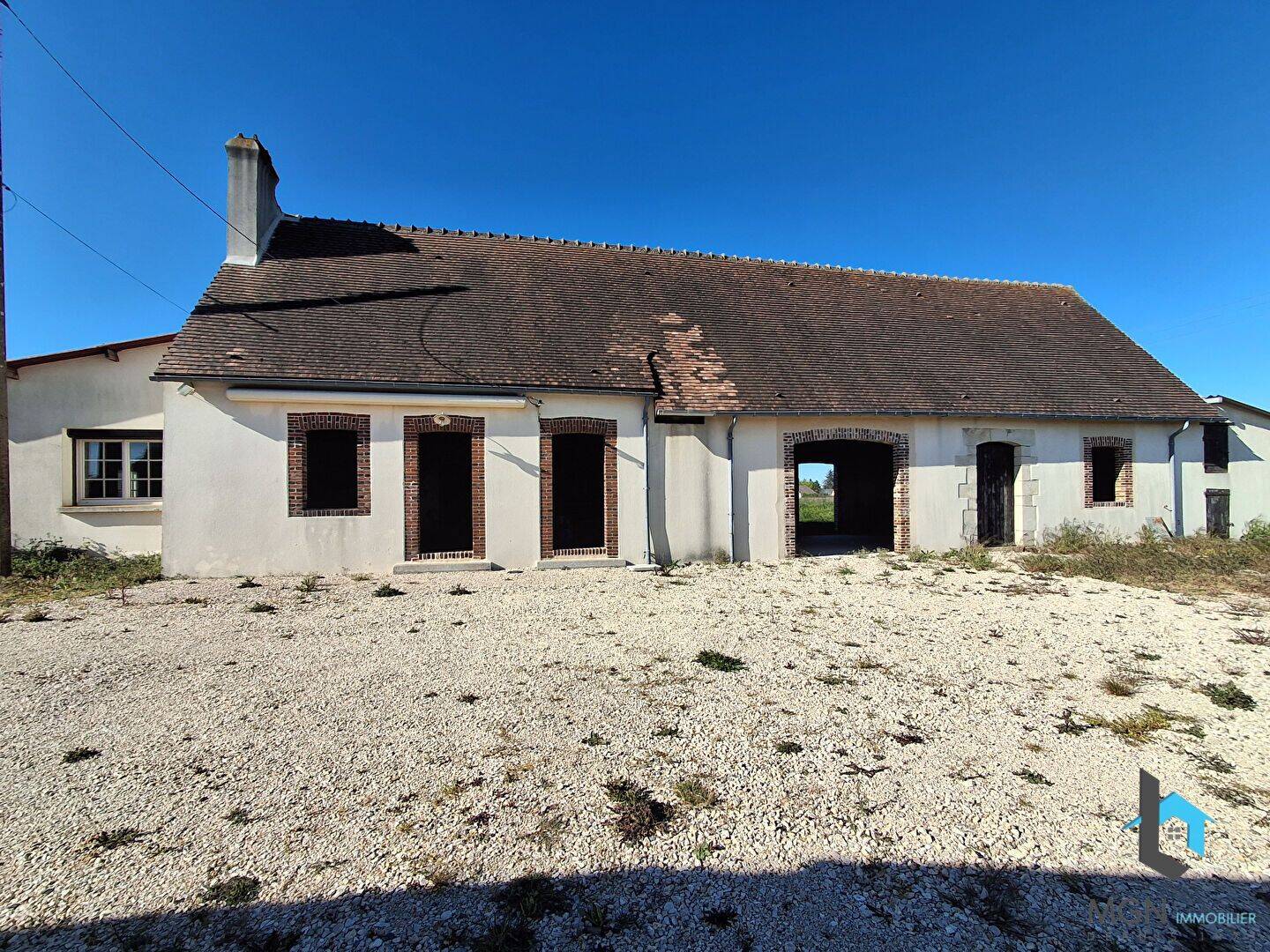 Maison 1 pièce 165 m² · à Thiron-Gardais · 165 m² · 136 500 €