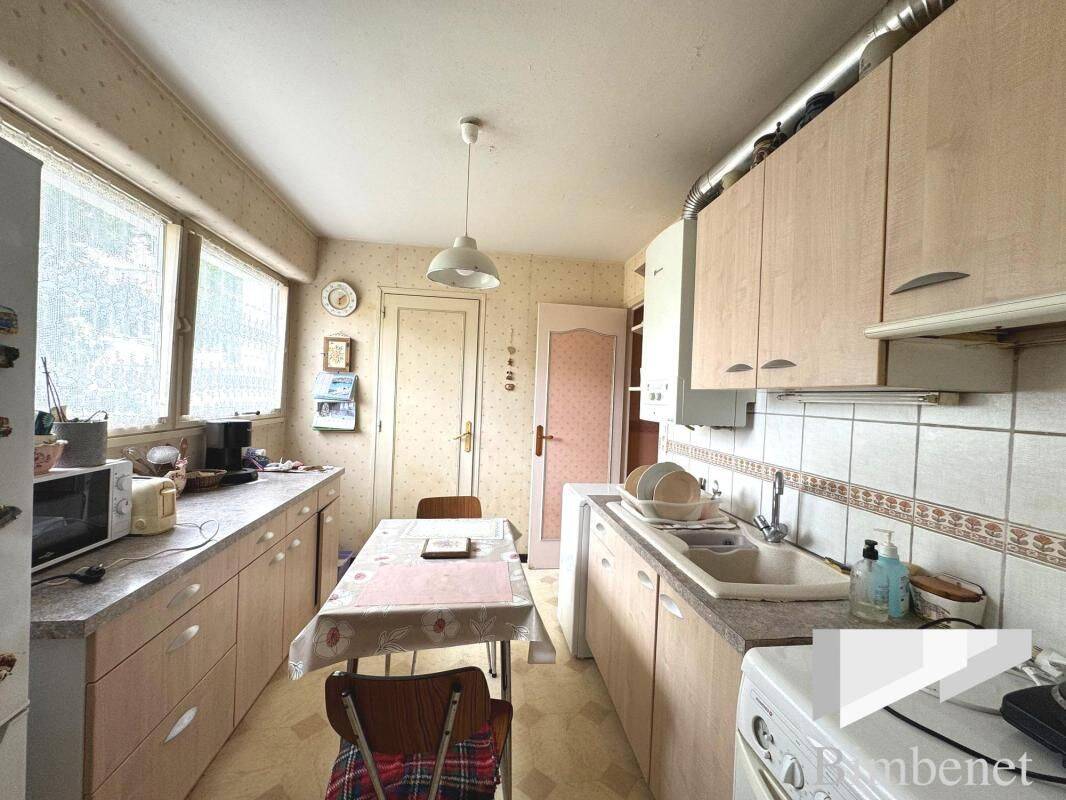 Appartement 3 pièces 65 m² · à Saint-Jean-de-la-Ruelle · 65 m² · 120 000 €