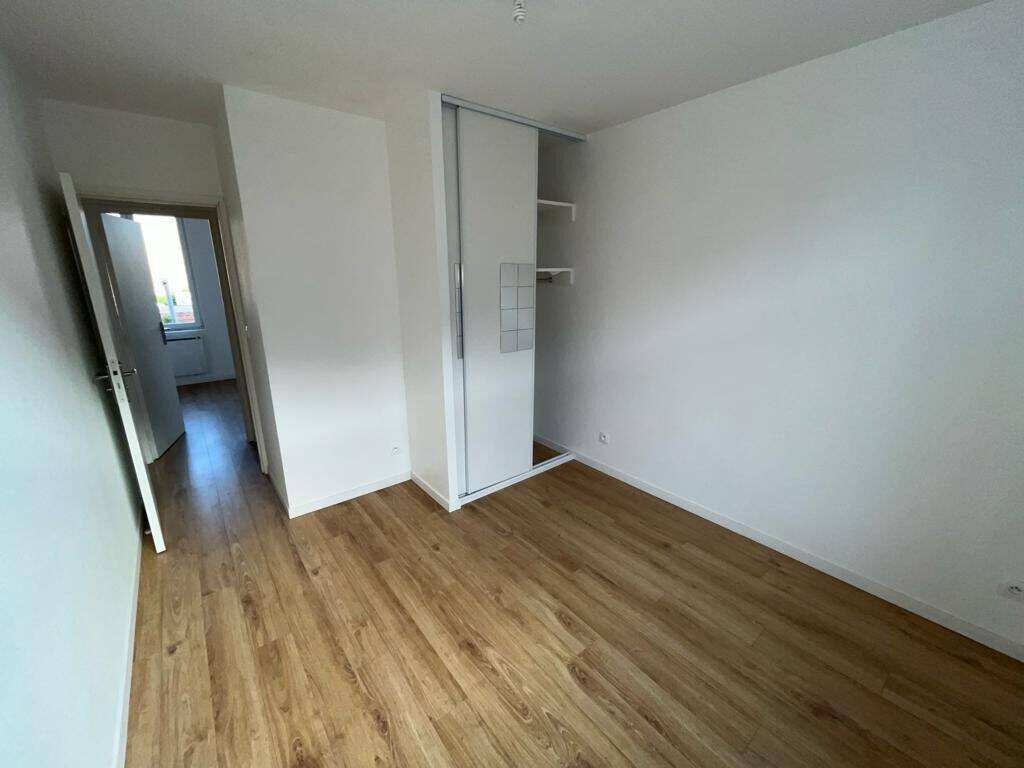 Appartement 3 pièces 54 m² · à Faches-Thumesnil · 54 m² · 810 €