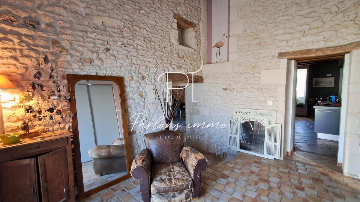 Maison 6 pièces 200 m² · à Chermignac · 200 m² · 395 000 €