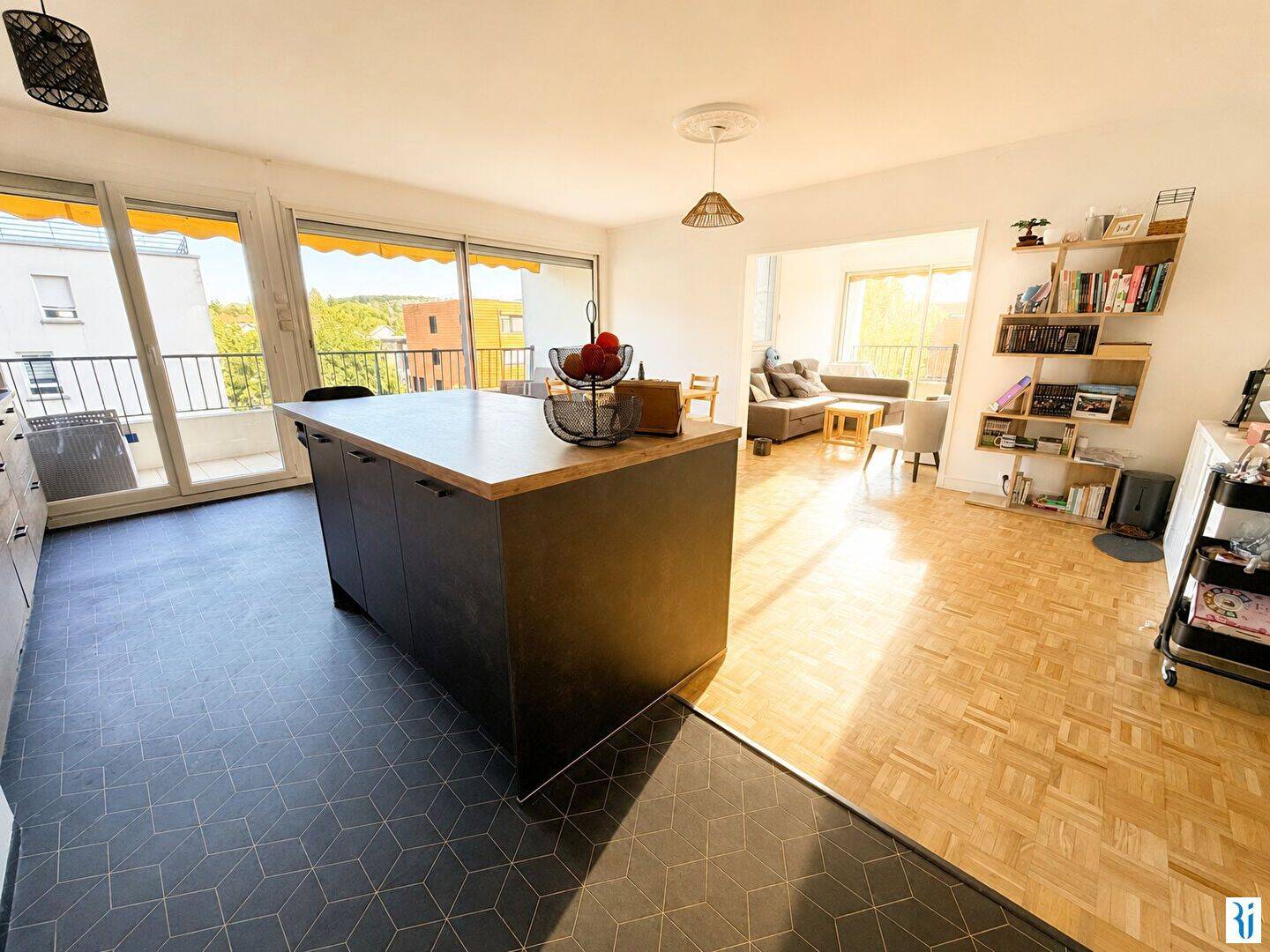 Appartement 5 pièces 93 m² · à Maromme · 93 m² · 150 000 €