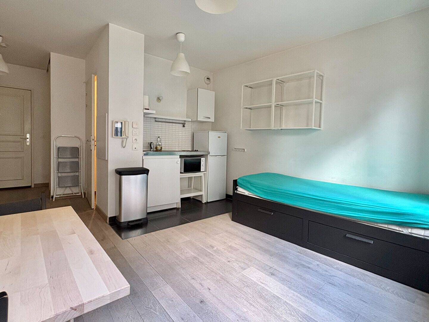 Appartement 1 pièce 25 m² · à Nogent-sur-Marne · 25 m² · 687 €/mois