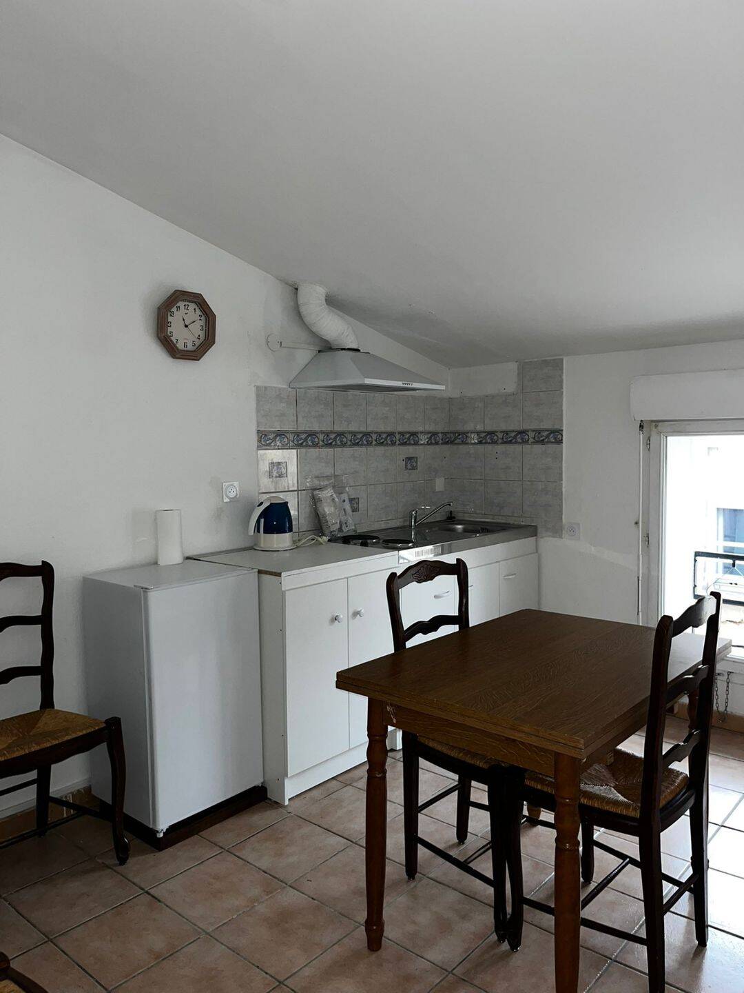 Appartement 2 pièces 25 m² · à Clermont-l'Hérault · 24,6 m² · 350 €
