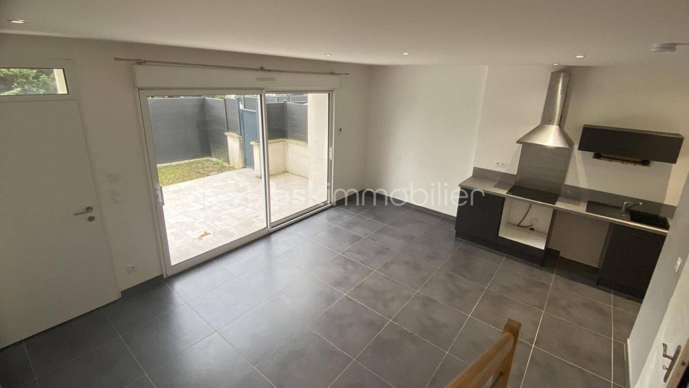 Appartement 3 pièces 53 m² · à Grézieu-la-Varenne · 53,1 m² · 940 €