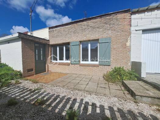 Maison de plain-pied à vendre 136 500 € 4 pièces 3 chambres 65,1 m² 35 m² de terrain Delique-Saint Gilles Abbeville 80100