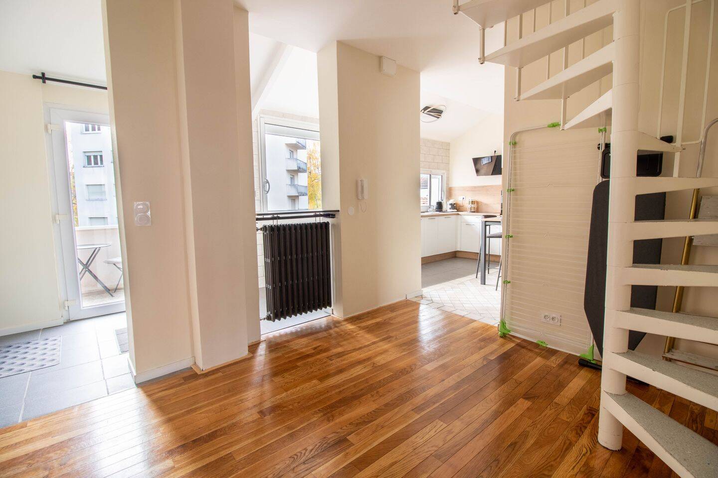 A louer, spacieux duplex neuf et équipé + clim, quartier Jouvence, 87,8 m² carrez et 112,99 m² au sol — 19