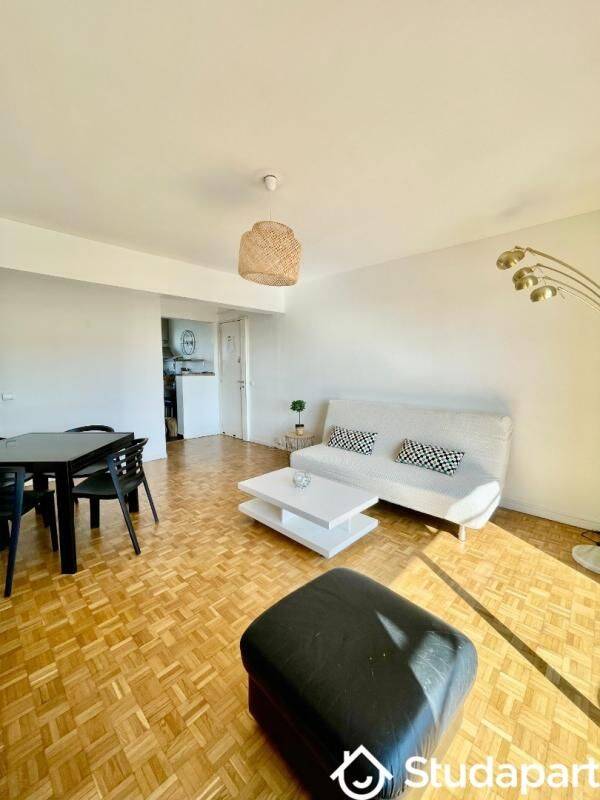 1 pièce 9 m² · à Marseille 9ème Arrondissement · 9 m² · 560 €