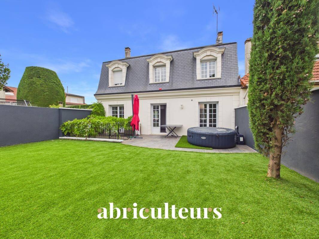 Maison 6 pièces 185 m² · à Ormesson-sur-Marne · 185 m² · 649 000 €