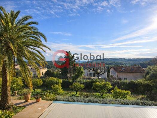 Villa à vendre 1 872 000 € 7 pièces 6 chambres 321 m² 2 855 m² de terrain Vence 06140