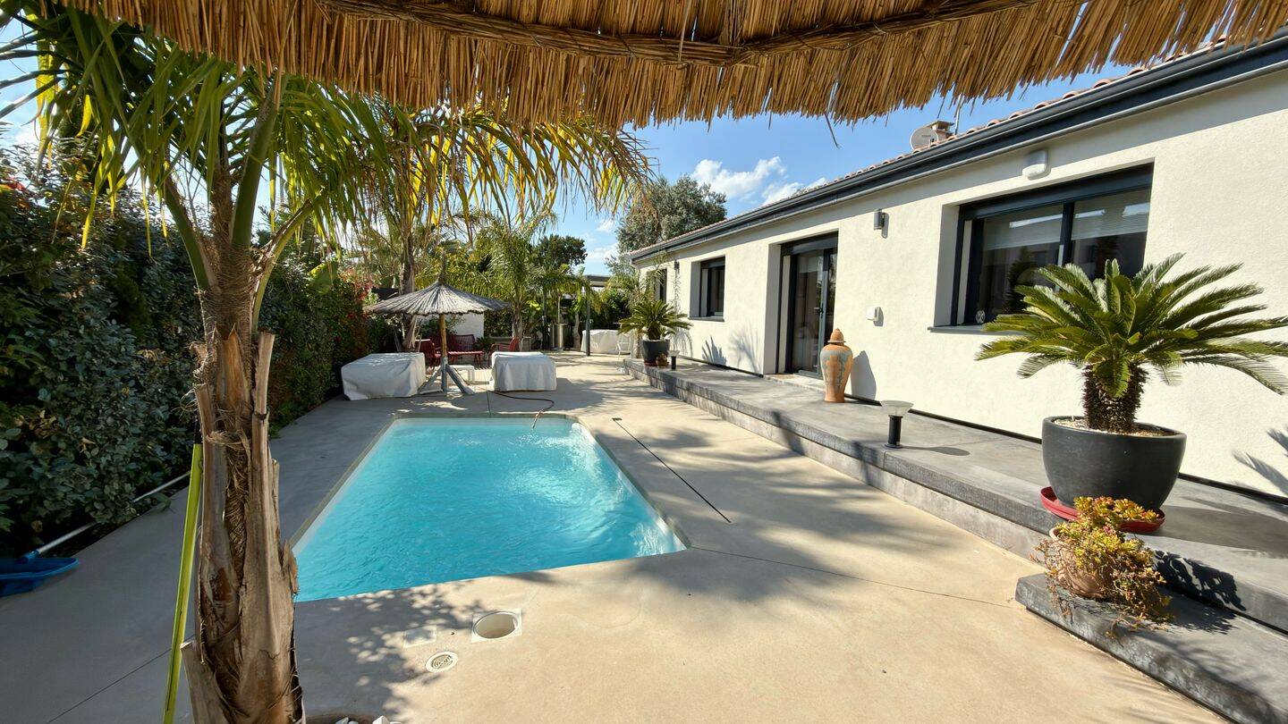 Maison 4 pièces 166 m² · à Saint-Cyprien · 166 m² · 549 000 €