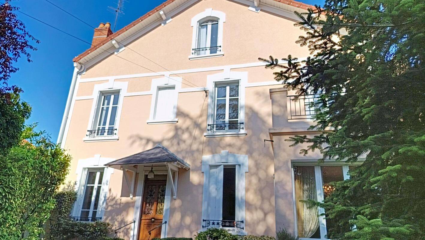 Maison 4 pièces 112 m² · à Vichy · 112 m² · 295 000 €