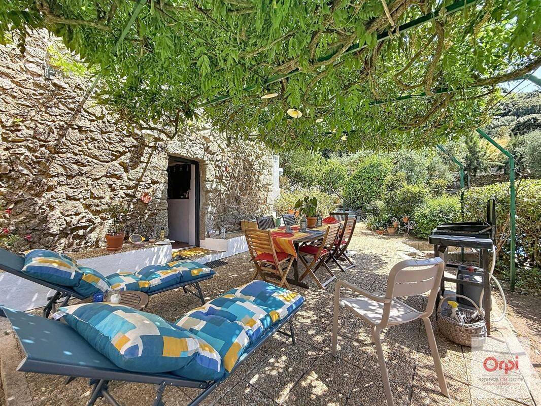 Maison 5 pièces 257 m² · à Eccica-Suarella · 257,1 m² · 689 000 €