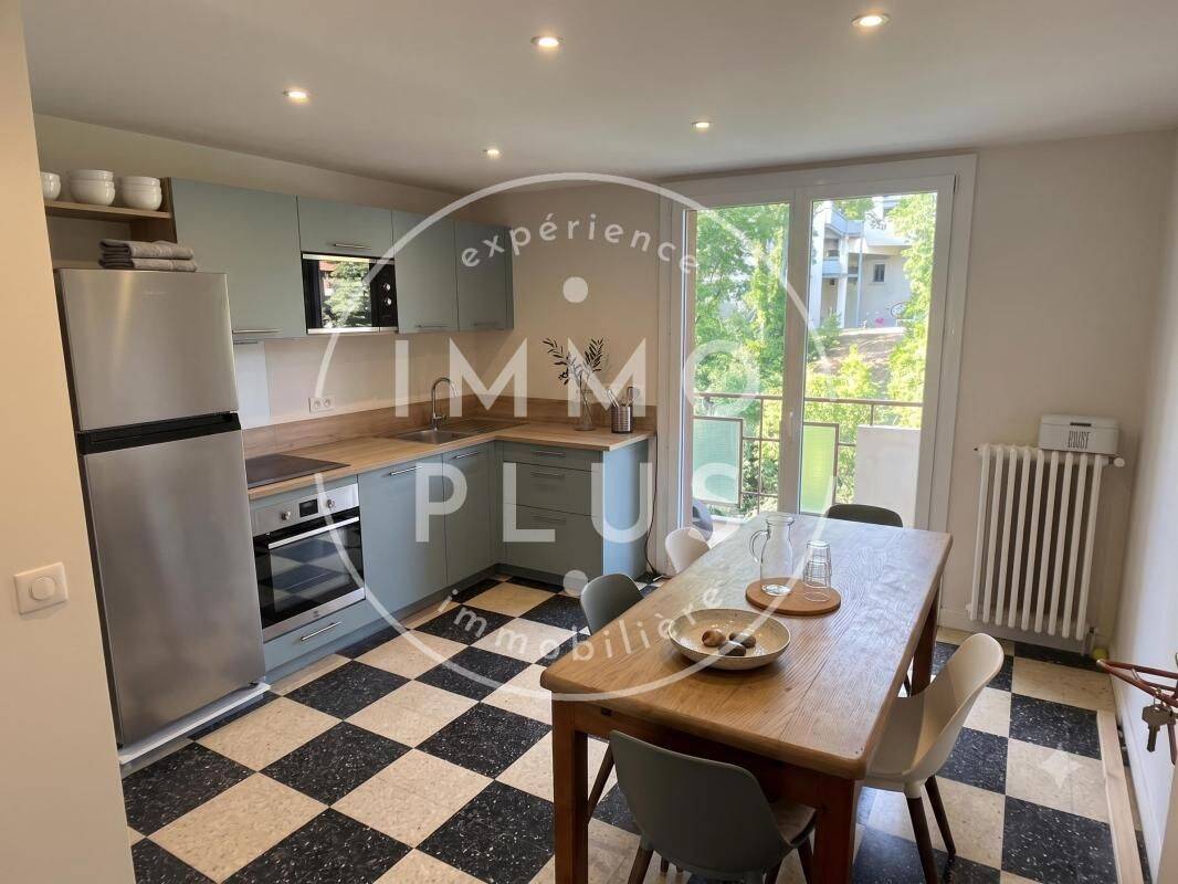 Appartement 4 pièces 83 m² · à Annecy · 83 m² · 1 680 €