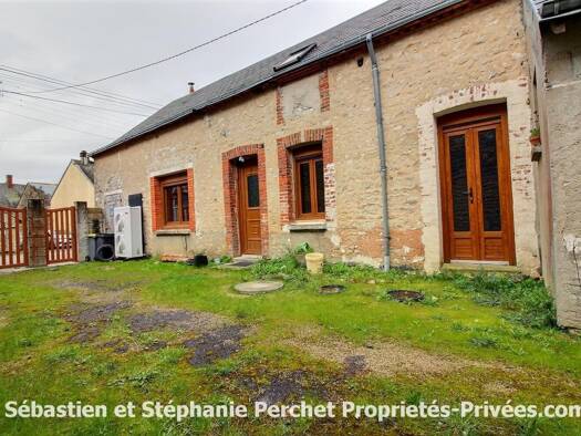 Maison à vendre 76 000 € 4 pièces 3 chambres 90 m² 1 062 m² de terrain Patay 45310