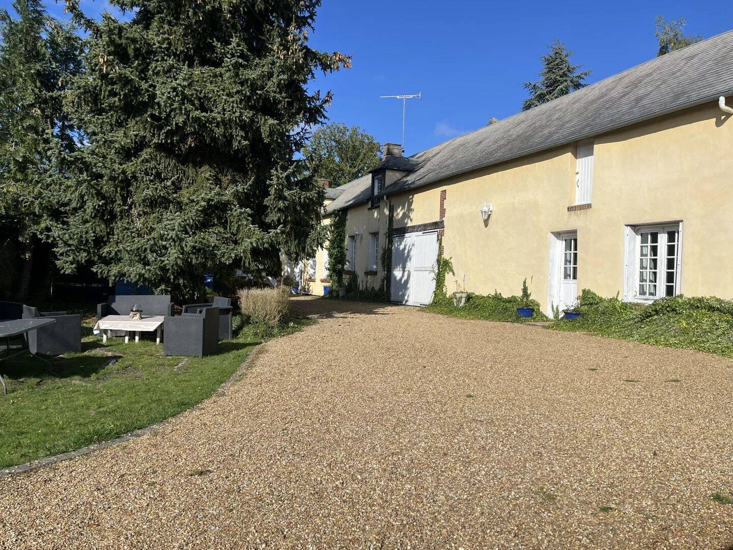 Maison 5 pièces 187 m² · à Rambouillet · 187,4 m² · 499 000 €