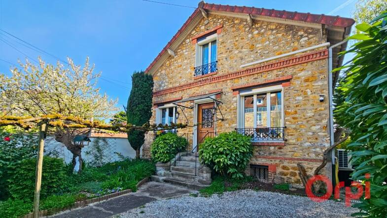 Maison à vendre 299 000 € 4 pièces 2 chambres 70 m² 286 m² de terrain Gros Noyer Ermont 95120