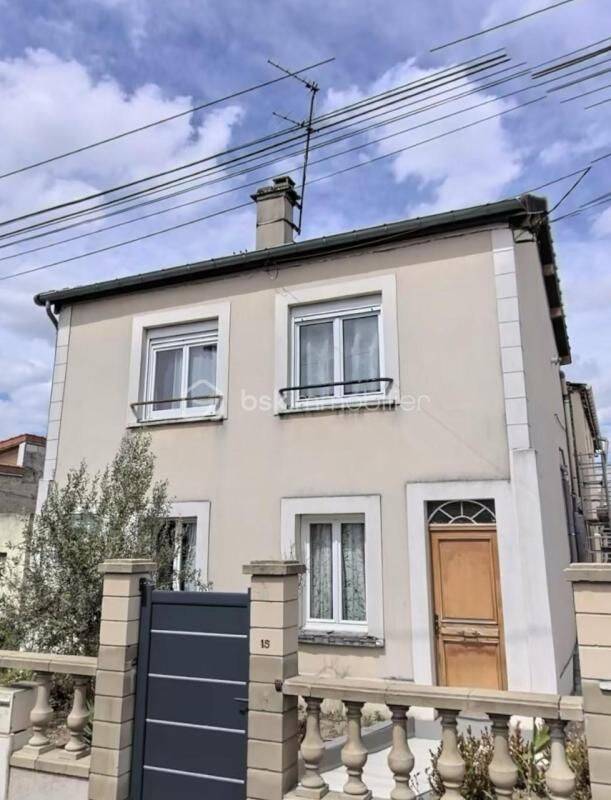 Maison 9 pièces 190 m² · à Le Blanc-Mesnil · 190 m² · 485 000 €