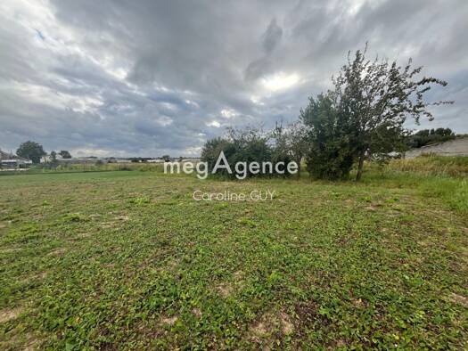 Terrain constructible à vendre 75 000 € 1 000 m² de terrain Faubourgs Saint-Omer 62500