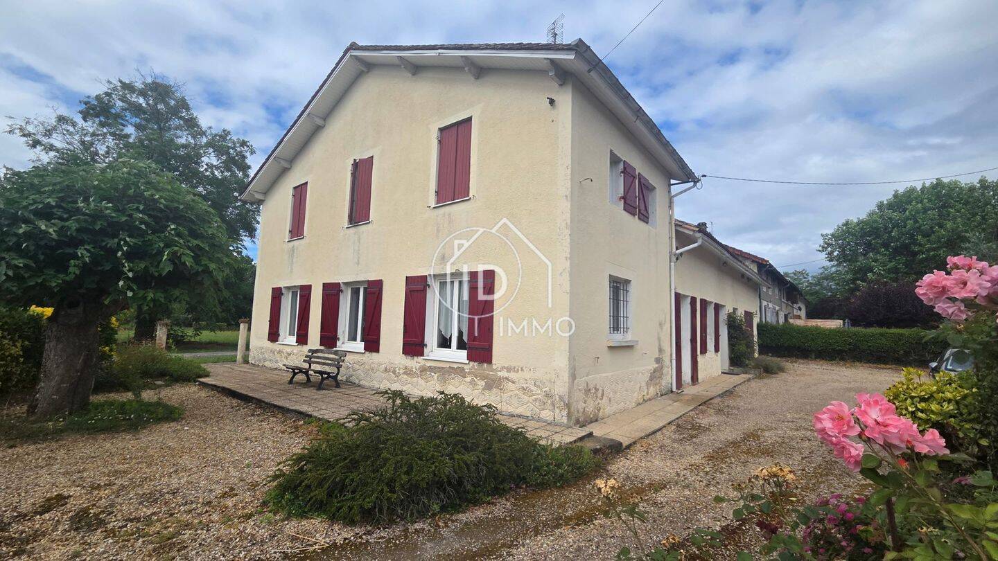 Maison 6 pièces 138 m² · à Ménesplet · 138,2 m² · 159 000 €