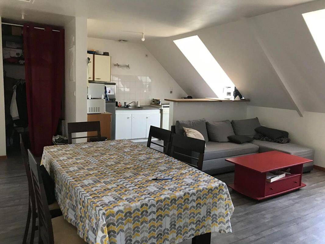 Appartement 2 pièces 52 m² · à Carhaix-Plouguer · 52,1 m² · 590 €