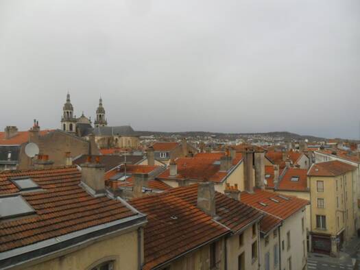 Appartement à vendre 85 000 € 2 pièces 1 chambre 46 m² Étage 5/6 Centre Ville-Charles III Nancy 54000