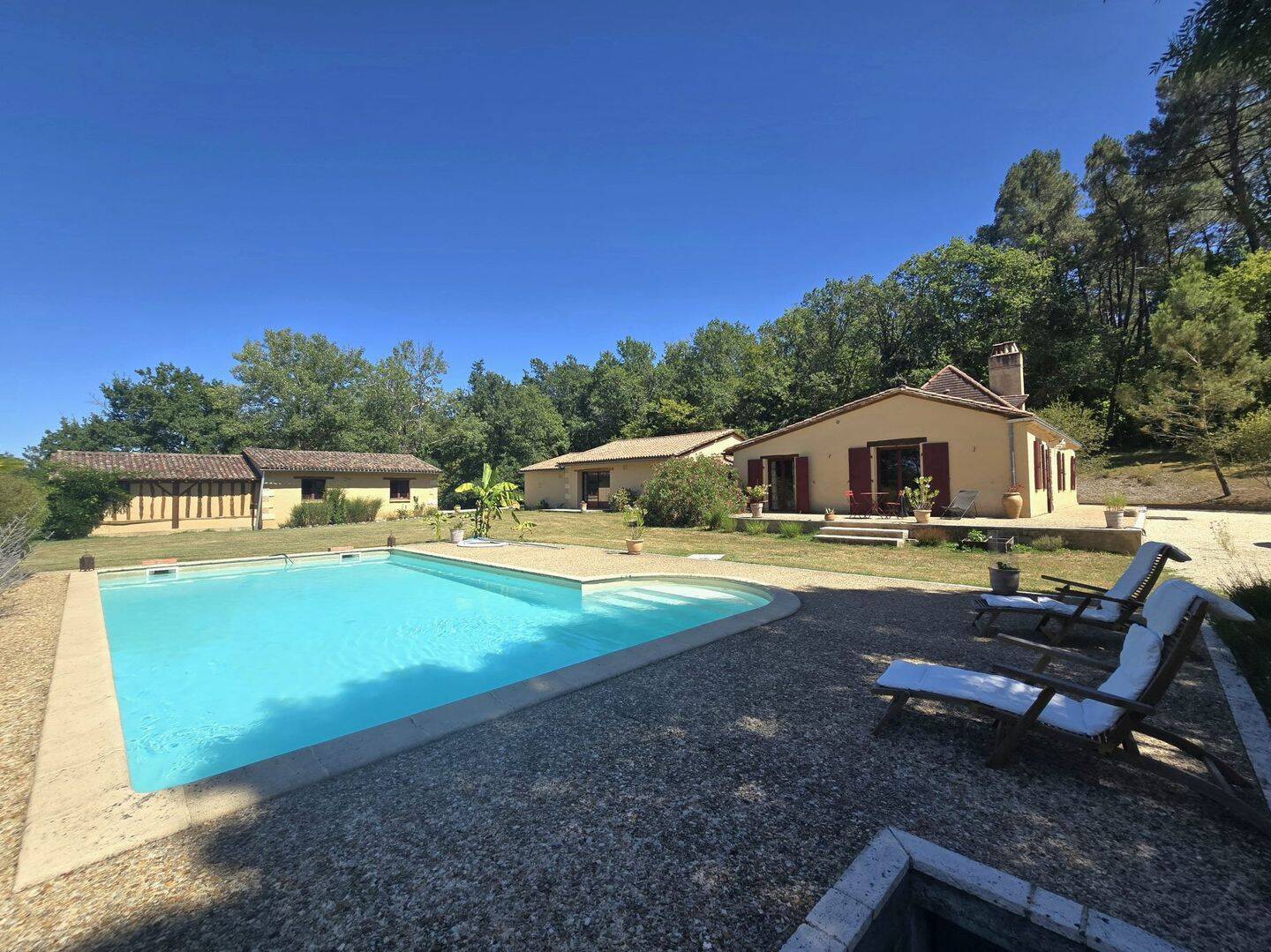 Maison 5 pièces 204 m² · à Fraisse · 204 m² · 462 000 €