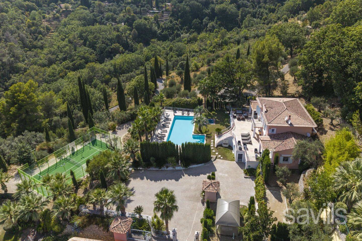 Maison 8 pièces 438 m² · à Grasse · 438 m² · 3 950 000 €