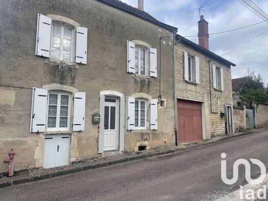 Maison à vendre 106 000 € 7 pièces 5 chambres 135 m² 250 m² de terrain Ravières 89390