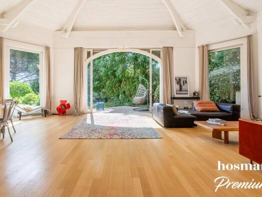 Maison à vendre 2 990 000 € 8 pièces 5 chambres 595 m² 1 100 m² de terrain Garches 92380