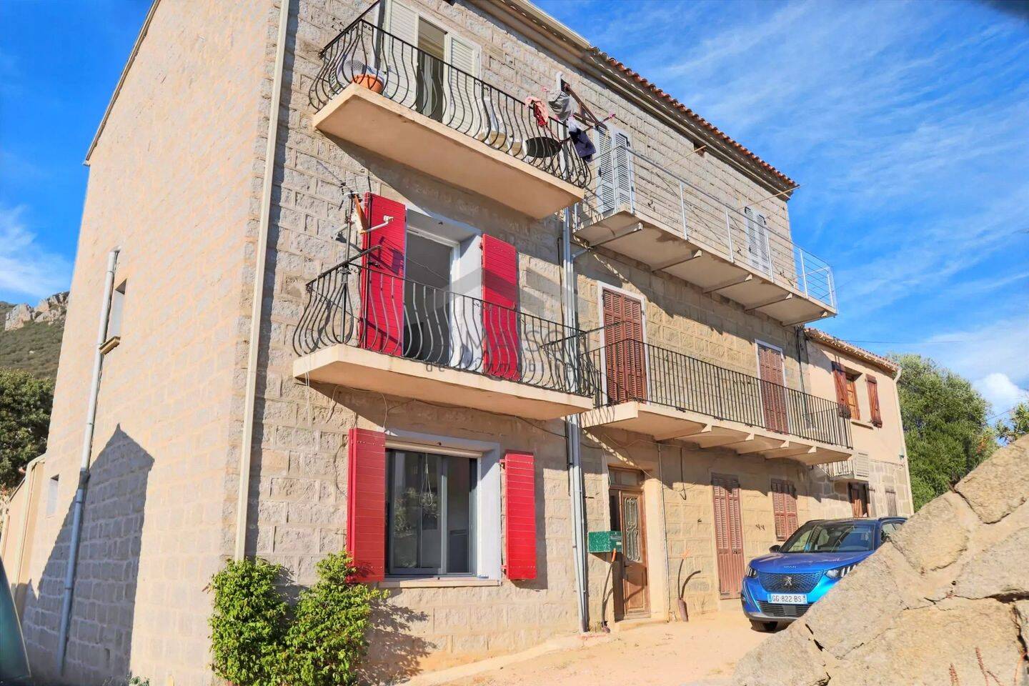 Appartement 3 pièces 75 m² · à Monacia-d'Aullène · 75,2 m² · 217 330 €