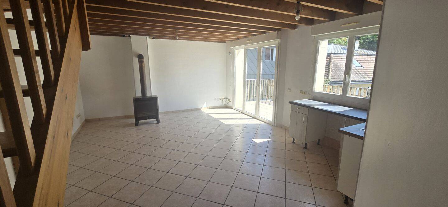 Appartement 4 pièces 96 m² · à Vif · 96,3 m² · 950 €