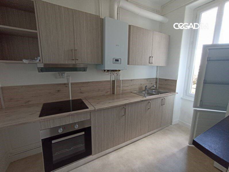 Appartement 3 pièces 65 m² · à Clermont-Ferrand · 64,7 m² · 635 €/mois