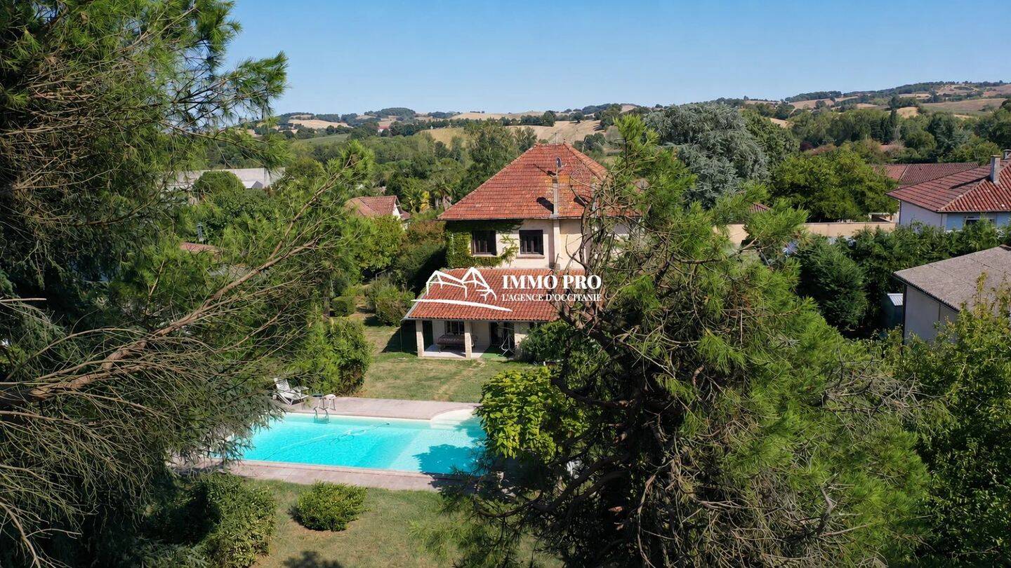 Appartement 7 pièces 212 m² · à Gimont · 212 m² · 249 000 €
