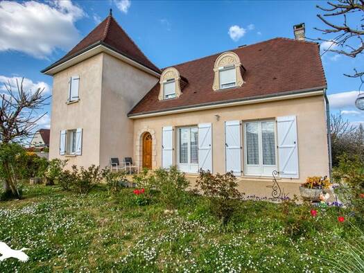 Maison à vendre 337 920 € 5 pièces 3 chambres 155 m² 1 501 m² de terrain Rural Terrasson-Lavilledieu 24120