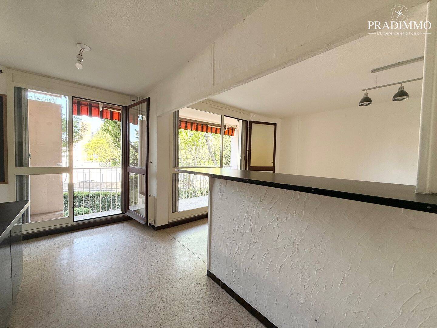 Appartement 3 pièces 95 m² · à Marseille 12ème Arrondissement · 95 m² · 220 000 €