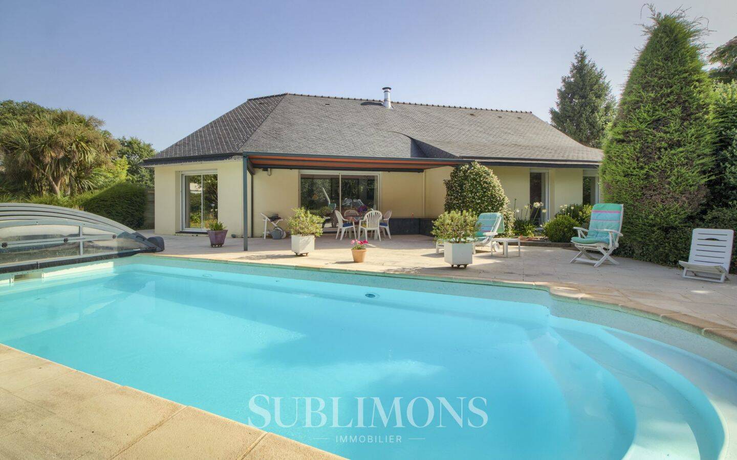 Maison 6 pièces 140 m² · à Saint-Avé · 140 m² · 853 278 €