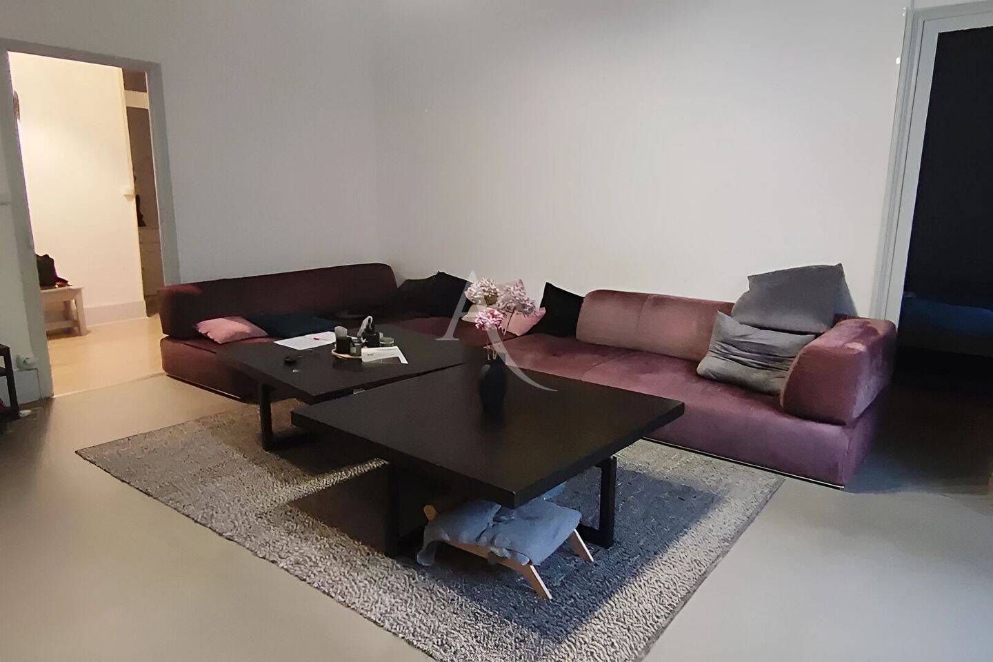 Appartement 5 pièces 130 m² · à Mâcon · 129,6 m² · 185 000 €