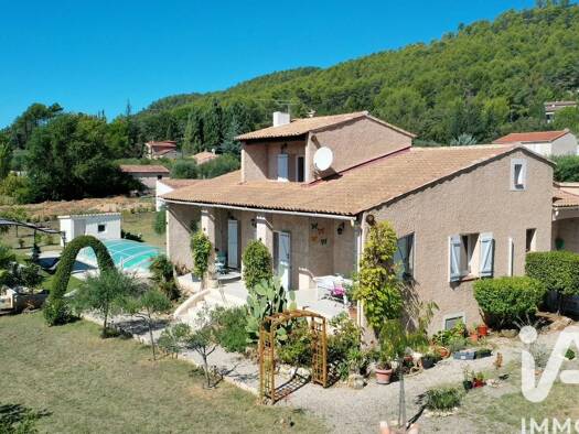 Maison à vendre 459 000 € 4 pièces 3 chambres 112 m² 3 141 m² de terrain Le Val 83143