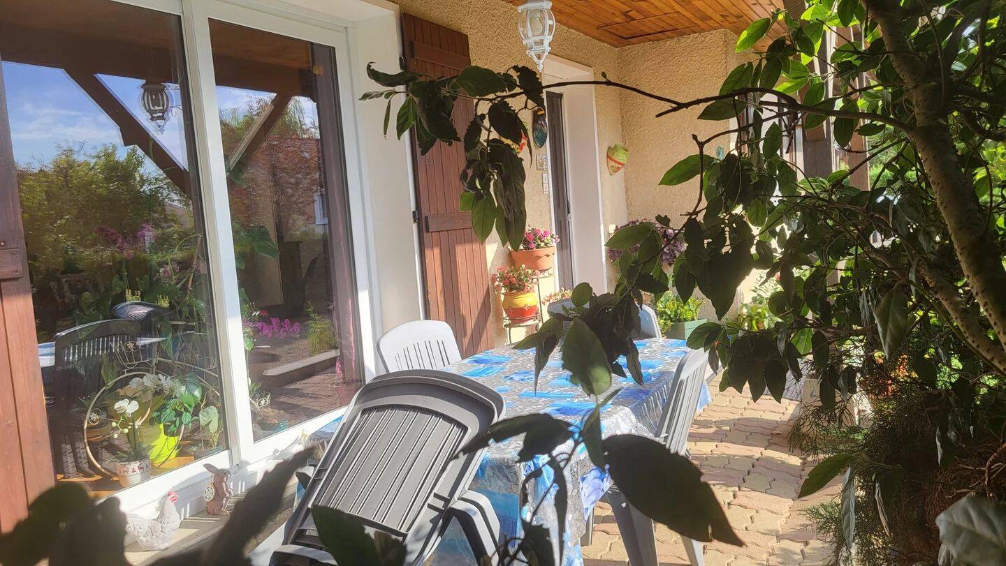 Maison 5 pièces 88 m² · à Belleville-en-Beaujolais · 88 m² · 249 000 €