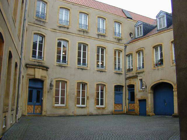 Appartement 5 pièces 127 m² · à Metz · 127 m² · 1 250 €/mois