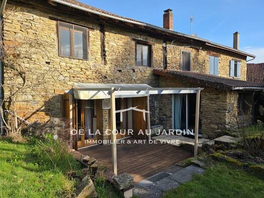 Maison à vendre 179 500 € 5 pièces 3 chambres 175 m² 1 181 m² de terrain Champagnac-la-Rivière 87150