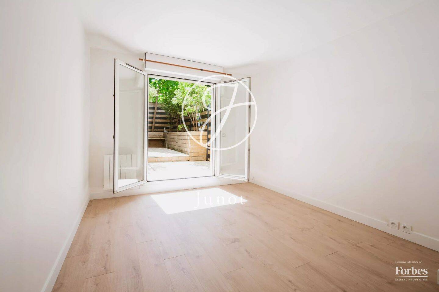 Appartement 1 pièce 20 m² · à Paris 17ème Arrondissement · 19,5 m² · 300 000 €