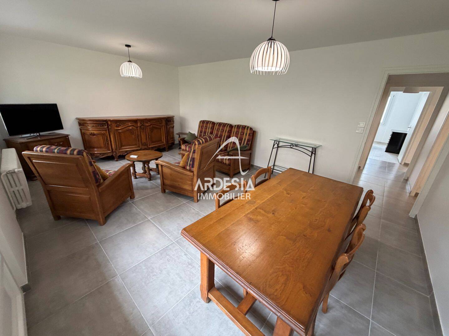 Appartement 4 pièces 89 m² · à Saint-Jean-de-Maurienne · 88,6 m² · 900 €