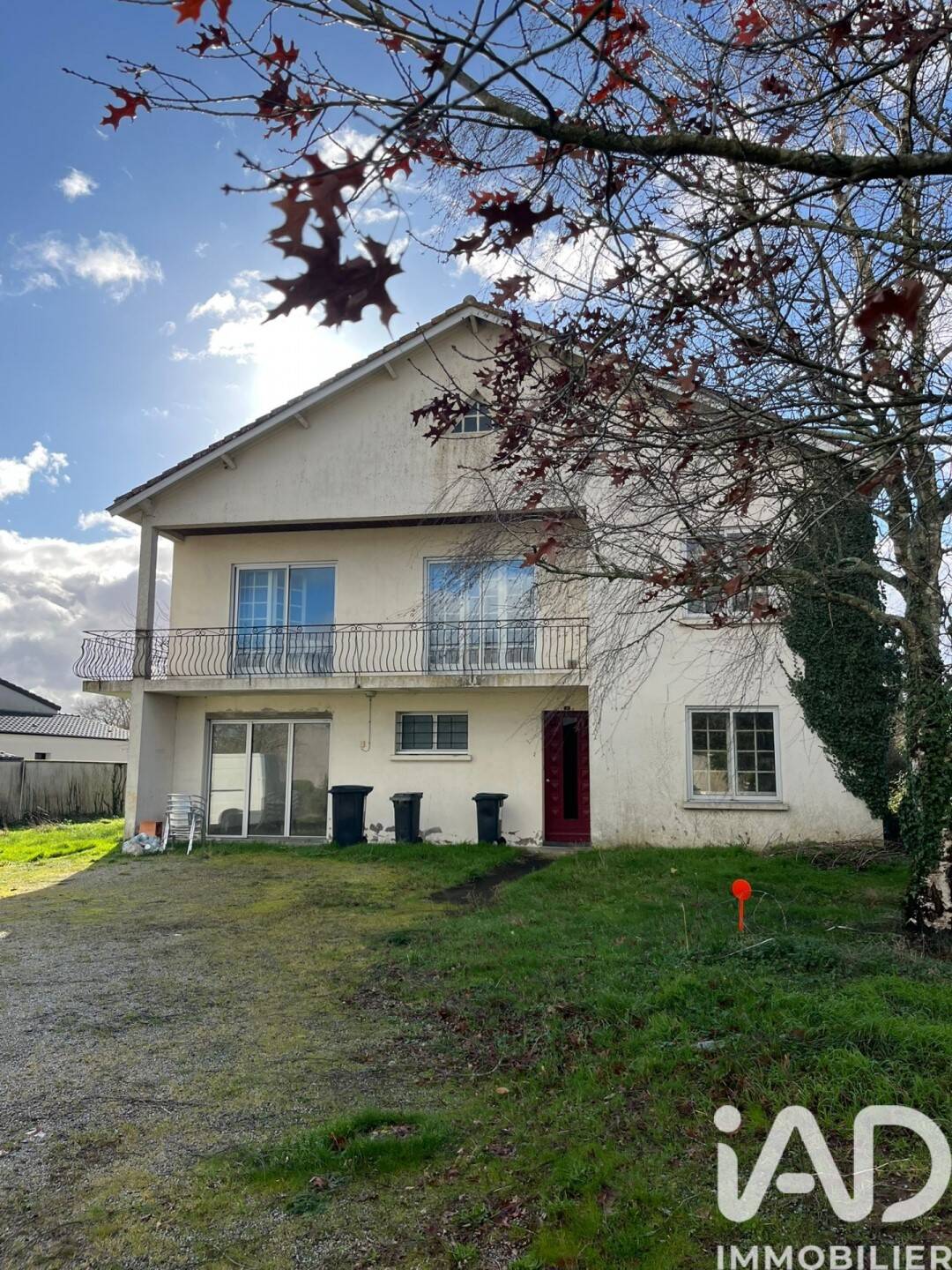 Maison 9 pièces 184 m² · à Bournezeau · 184 m² · 173 000 €