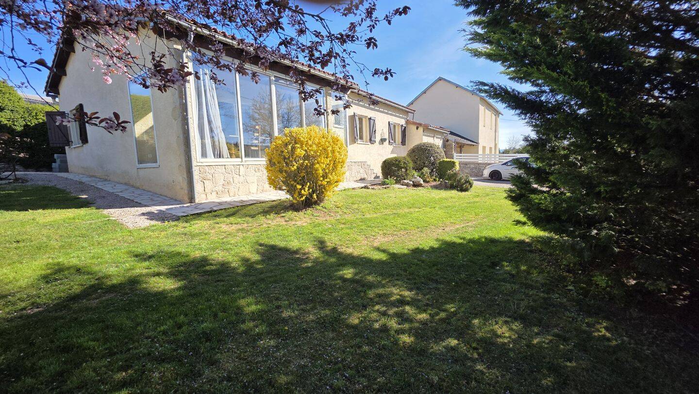 Maison 4 pièces 125 m² · à Nant · 125 m² · 250 000 €