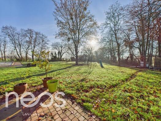 Maison à vendre 280 000 € 7 pièces 3 chambres 216 m² 3 777 m² de terrain Labergement-lès-Seurre 21820