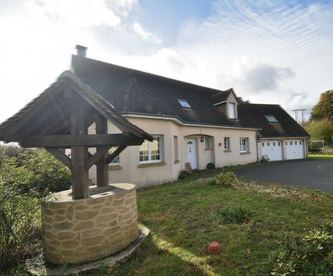 Maison 6 pièces 153 m² · à Guécélard · 153 m² · 299 900 €