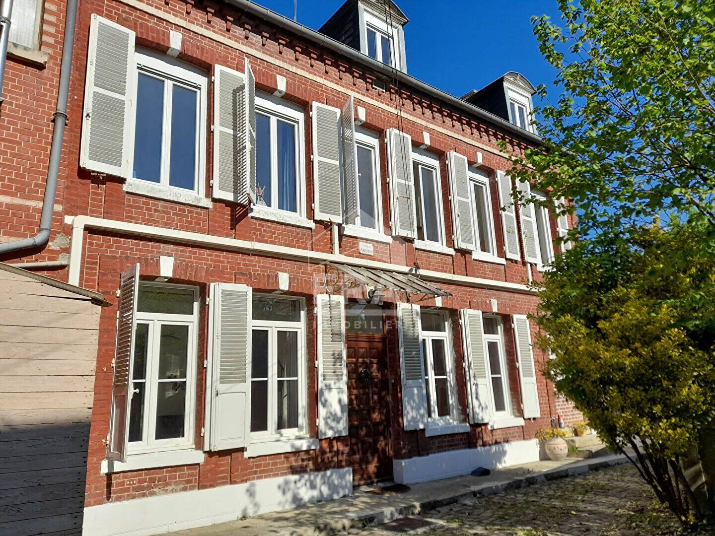 Maison 7 pièces 135 m² · à Tergnier · 135 m² · 163 000 €