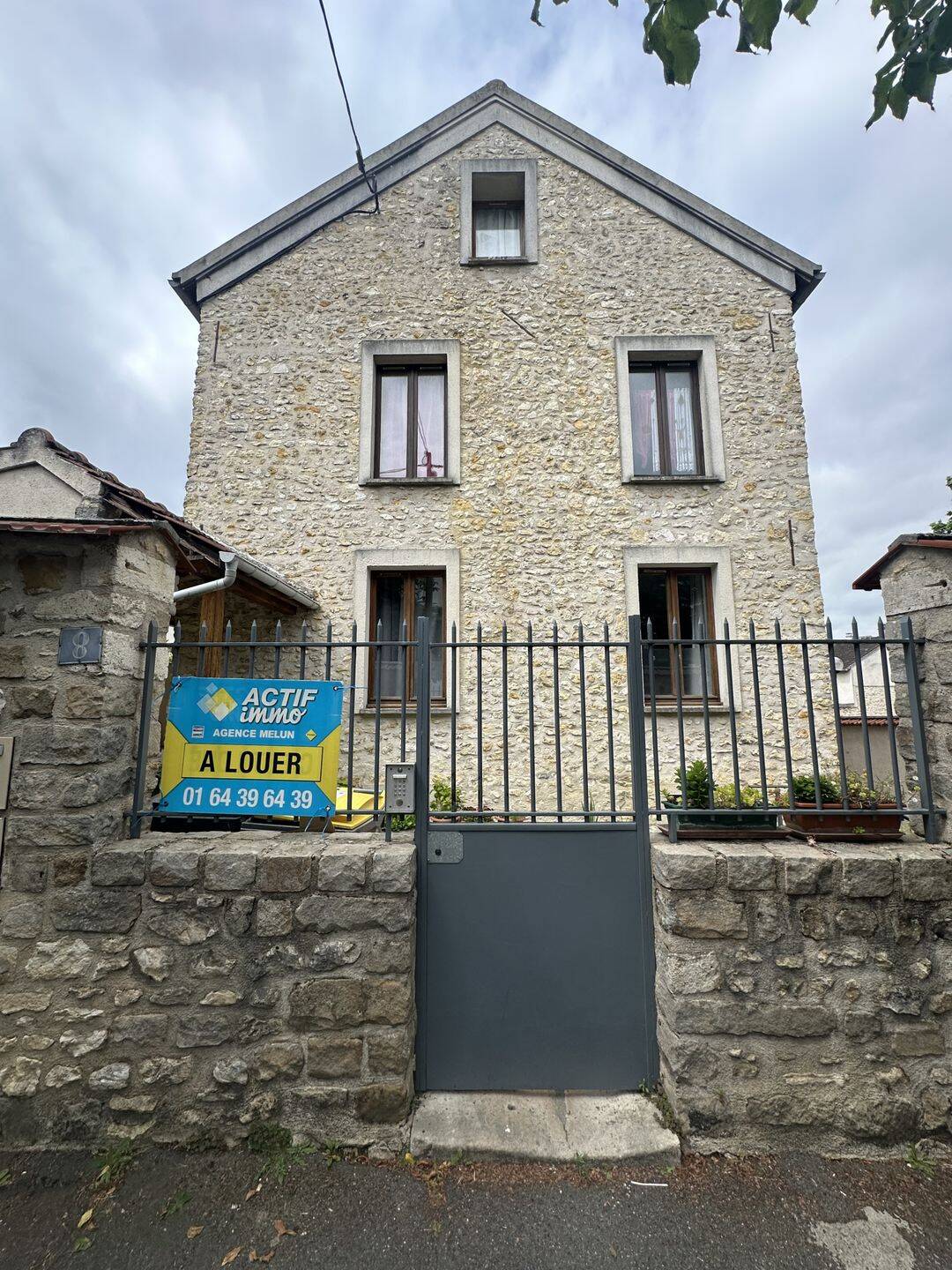 Appartement 2 pièces 51 m² · à Melun · 50,8 m² · 803 €